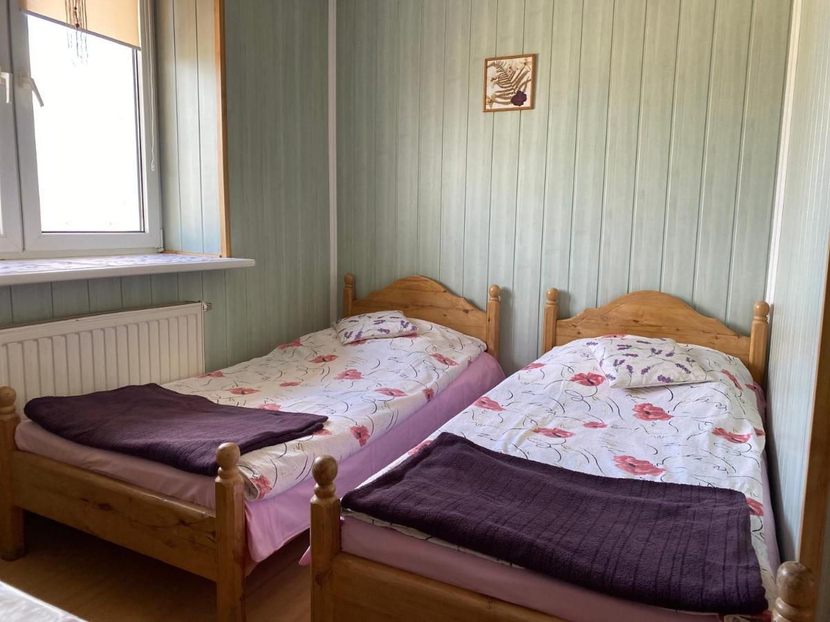 Bed and Breakfast Osrodek Jezdziecki Bronków Exterior foto